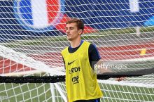 «Атлетико» продлил контракт с Гризманном