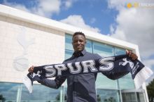 «Тоттенхэм» официально объявил о переходе Ваньямы