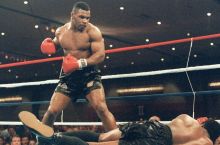 Olamsport.com: Майк Тайсоннинг даҳшатли нокаутлари, россиялик пойгачи ҳалокатга учради (ФОТО+ВИДЕО) ва бошқа хабарлар