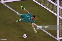 В Чили поставят памятник сейву Клаудио Браво в финале Кубка Америки