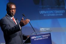 Кларенс Зеедорф Хитой клуби бош мураббийига айланди