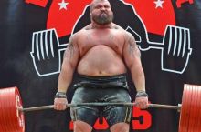 Olamsport: Ярим тонналик тошни кўтарган спортчи жаҳон рекордини янгилади, Маррей Уимблдон ғолиби ва бошқа хабарлар