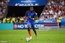 Погба: игрокам сборной Франции удалось завоевать сердца болельщиков