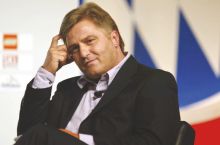 "Бавария" матбуот котиби истеъфога чиқди