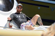 Месси таътилни қандай ўтказяпти (фото)