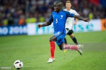 Канте 48 соат ичида "Челси"да тиббий кўрикдан ўтади