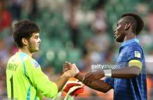 Биласизми, Погба, Динь, Зума Ўзбекистонга қарши ўйнаган