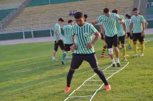 “Нефтчи” Қиргулида сўнгги йиғинни бошлади