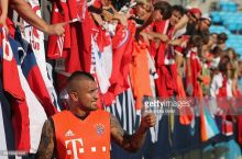 Артуро Видал жароҳат олди