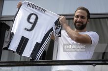 Игуаин: "Я очень доволен решением перейти в "Ювентус"