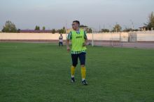 “Нефтчи” янги футболчилар билан шартнома имзолади