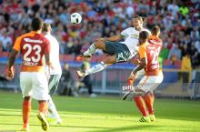 Златан Ибрагимовичнинг МЮдаги биринчи голи жуда чиройли чиқди (видео)