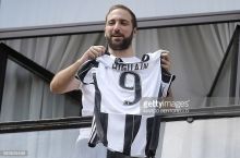 Буффон: Игуаин может оказать огромное влияние на "Ювентус"