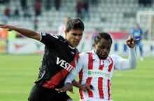 Асрор Ғофуров: «Ўзбекистонга қайтаман, лекин ҳозир эмас»