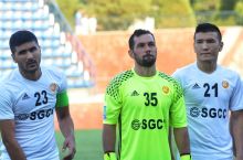 "Насаф" продлили контракт с Кувватовым
