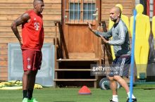 Ж. Боатенг признал, что Гвардиола много критиковал его