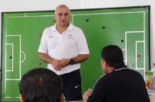 Ислом Аҳмедов: «Жепаров ва Кападзедан яхши мураббий чиқиши мумкин»