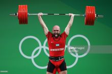 Руслан Нуриддинов бир вақтнинг ўзида Месси, Роналду ва Ибрагимовични кўтара олади (фото)