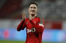 Миранчук Пашининни қўлламоқда