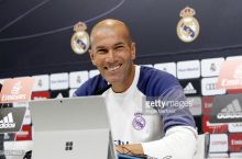 Zidan: "Real" asosiy tarkibini aniqlayotganimda boshim og'riydi"