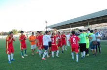 ФОТОМАҚОЛА. Устоз шогирдига барча сирин айтмас!