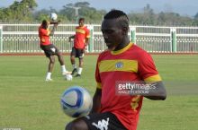 Буркина-Фасо кеча “Пахтакор” стадионида машғулот ўтказди