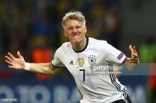 Швайнштайгер хочет продолжить карьеру в МЛС