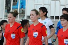 Ўзбекистонлик ҳакамлар U-16 ўсмир қизлар ўртасидаги ОЧ саралашида ҳакамлик қилмоқда