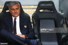 Моуриньо - биринчи тўрт учрашувда ғалаба қозонган МЮнинг биринчи мураббийи