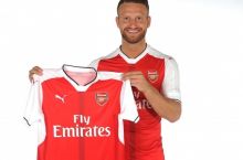 «Арсенал» подтвердил переход Мустафи