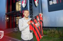 Уилшер перешел в «Борнмут» на правах аренды