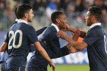 Италия ўз майдонида Францияга, Голландия Грецияга мағлуб бўлди