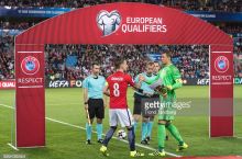 Леманн Нойерни сардор этиб тайинлаган Лёвни танқид қилди