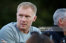 Пол Скоулз: "Ҳозир пул АПЛ учун биринчи ўринда туради, "Барселона"да эса бизнез ва ўйин ўртасида мувозанат бор"