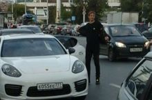 Роман Павлюченко йўлда муштлашмоқчи бўлди