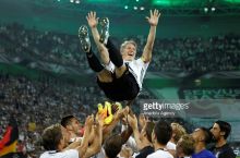 "Манчестер Юнайтед" выплатил Бастиану Швайнштайгеру 6,7 миллиона фунтов