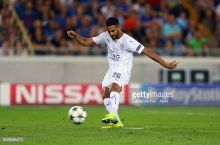 Рияд Махрез Чемпионлар лигасидаги илк голини жарима зарбасидан урди (видео)