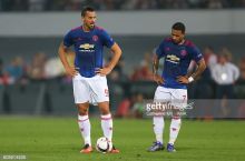 Европа лигаси. "A" гуруҳи. 1-тур. "Манчестер Юнайтед" "Фейеноорд"га мағлуб бўлди