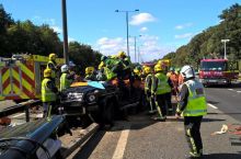 "Кристал Пэлас" футболчиси аварияга учради ва у 4 ойдан 6 ойгача майдонга туша олмайди