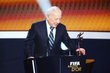 Мираброр Усмонов "Ўзбекистонда хизмат кўрсатган ёшлар мураббийси" унвони билан тақдирланди