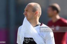 Роббен прервал разминку перед игрой с «Гамбургом» из-за боязни получить рецидив