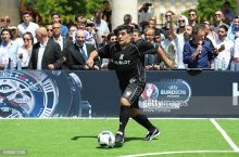 Maradona: "Iguainning "Yuventus"ga transferini biznesmenlar uyushtirdi, FIFA esa jim"