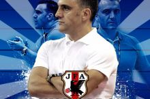 Футзал. Бруно Гарсия Япония терма жамоаси бош мураббийи