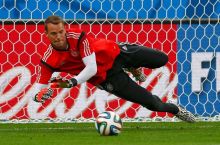 IFFHS. Нойер қаторасига тўртинчи бор йилнинг энг яхши дарвозабони бўлди