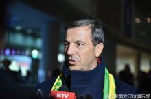 "Бейжинг Гоан"ни испаниялик мураббий бошқаради ФОТО