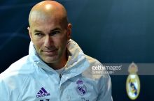 Zidan: "Pepe "Real"da qolishini istayman"