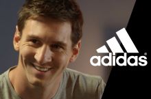 Месси продлил контракт с adidas