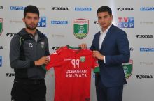 “Lokomotiv” PFK yangi futbolchilarni tanishtirdi (+FOTO)
