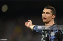 Ronaldu "Napoli"ga qarshi bahsda himoyadagi harakatlari uchun "Real" futbolchilarini tanqid qildi