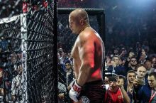 Olamsport: Емельяненкога таклиф, Нафиса Мўминова яна шахматга қайтди ва бошқа хабарлар